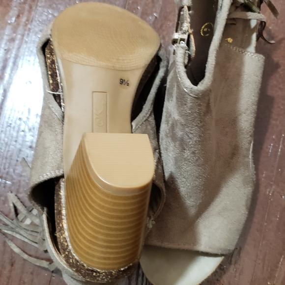 Wedges - Picture 3 of 6